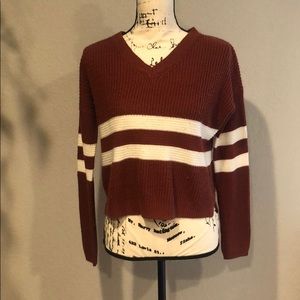 Oversized V neck maroon sweater